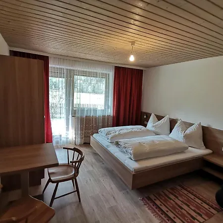Haus Kroll *